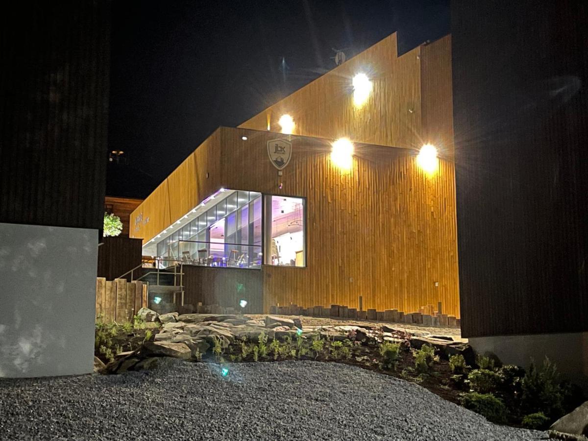 Jbx Resort Avenue Lipno Lipno nad Vltavou Kültér fotó